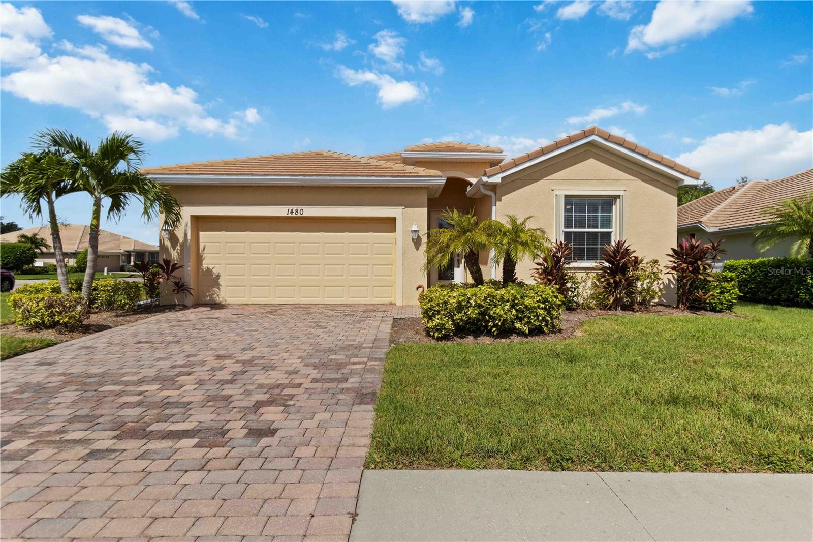 VILLAS AT CHARLESTON PARK - Residential Lease