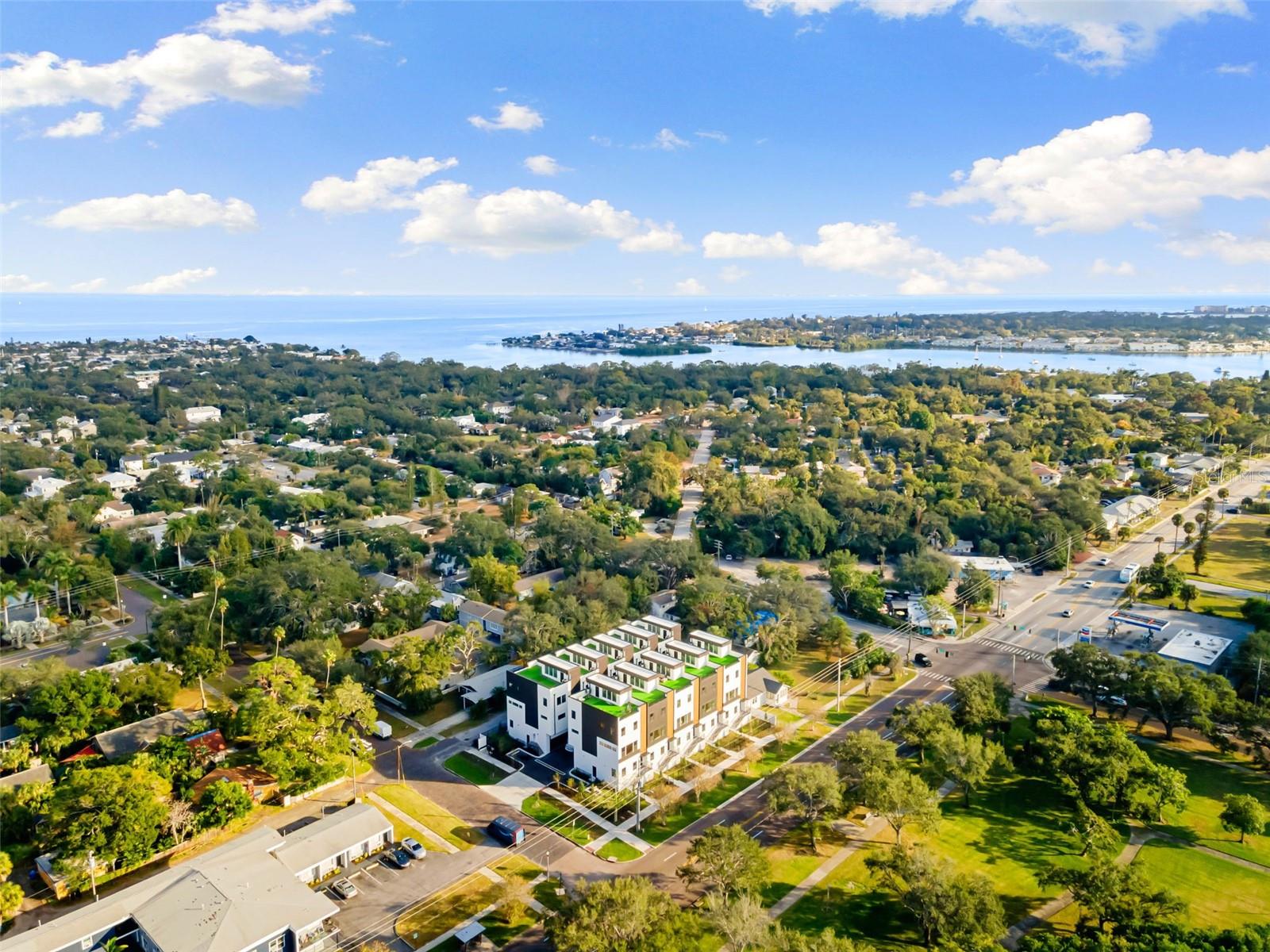 4TH STREET GARDENS - Residential