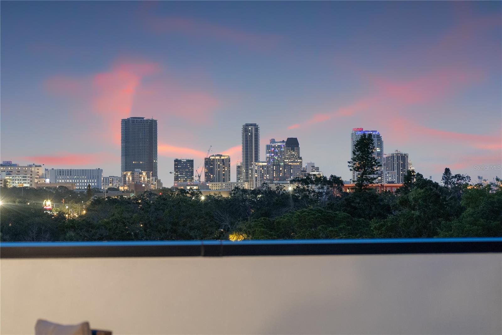 4TH STREET GARDENS - Residential