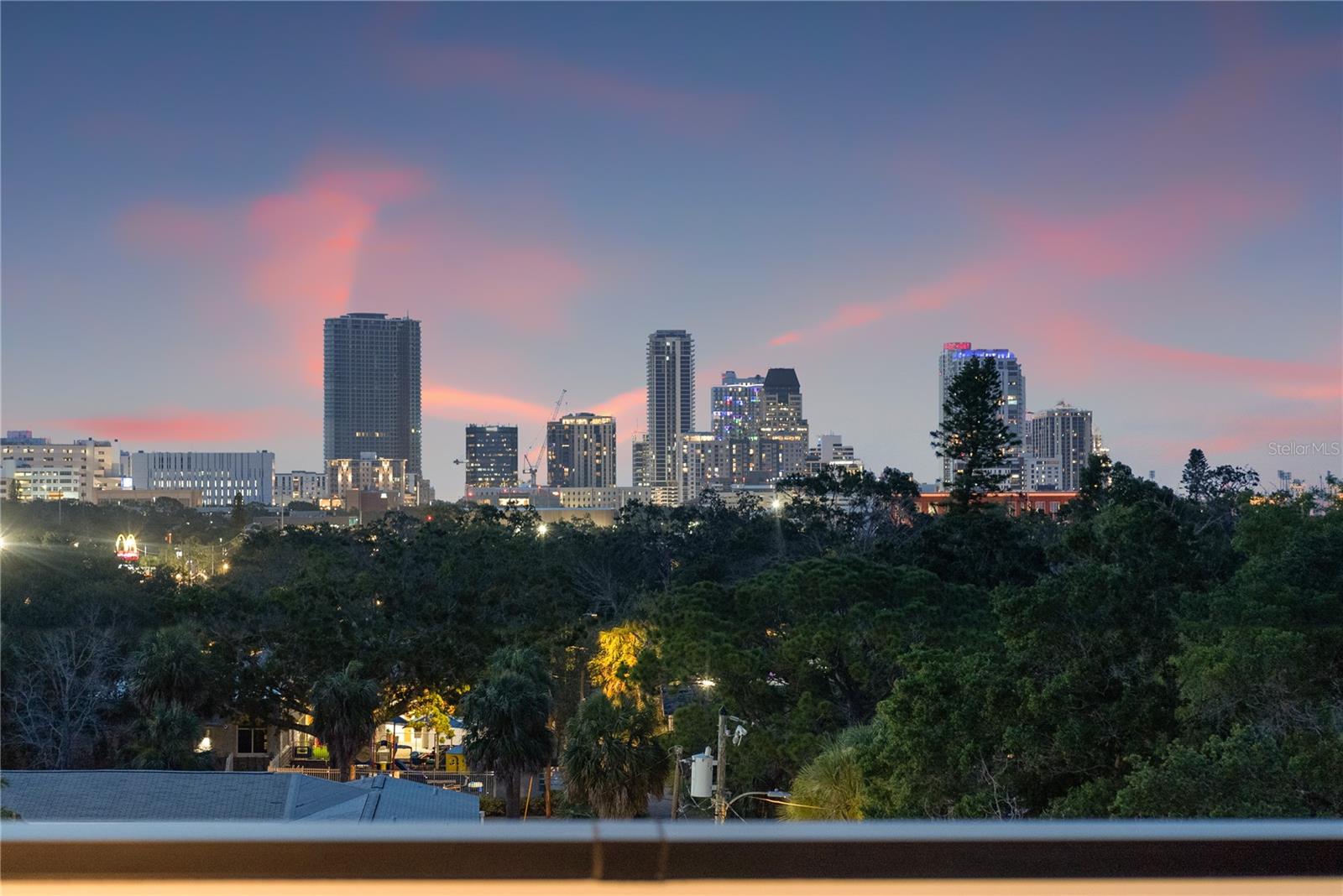 4TH STREET GARDENS - Residential