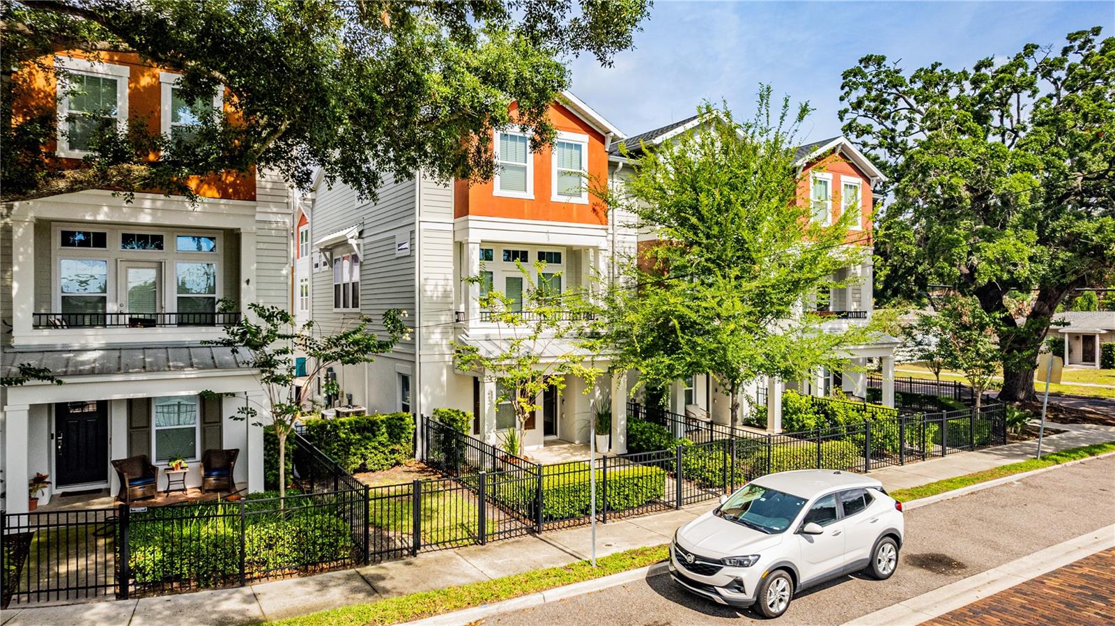 PARK LAKE HLND - Residential