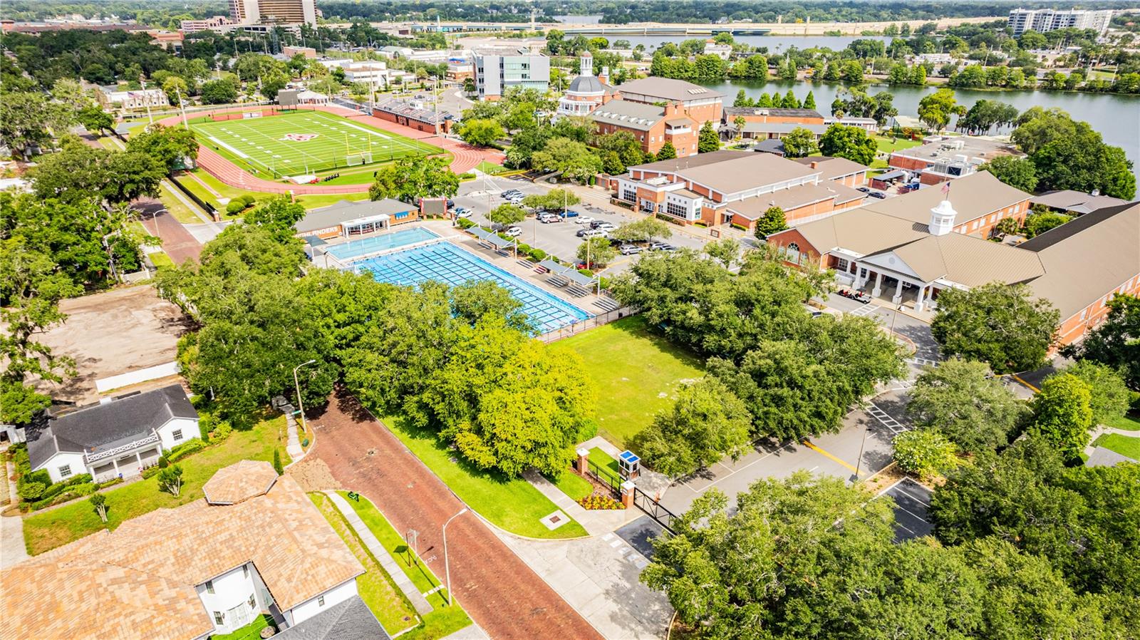 PARK LAKE HLND - Residential