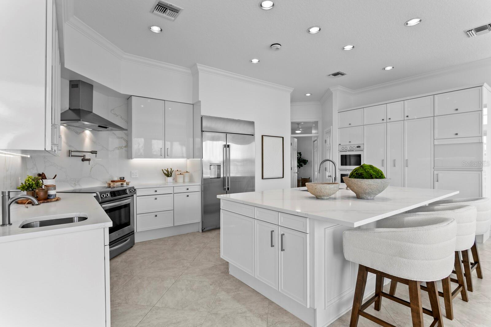 ANDALUCIA SUB - Residential