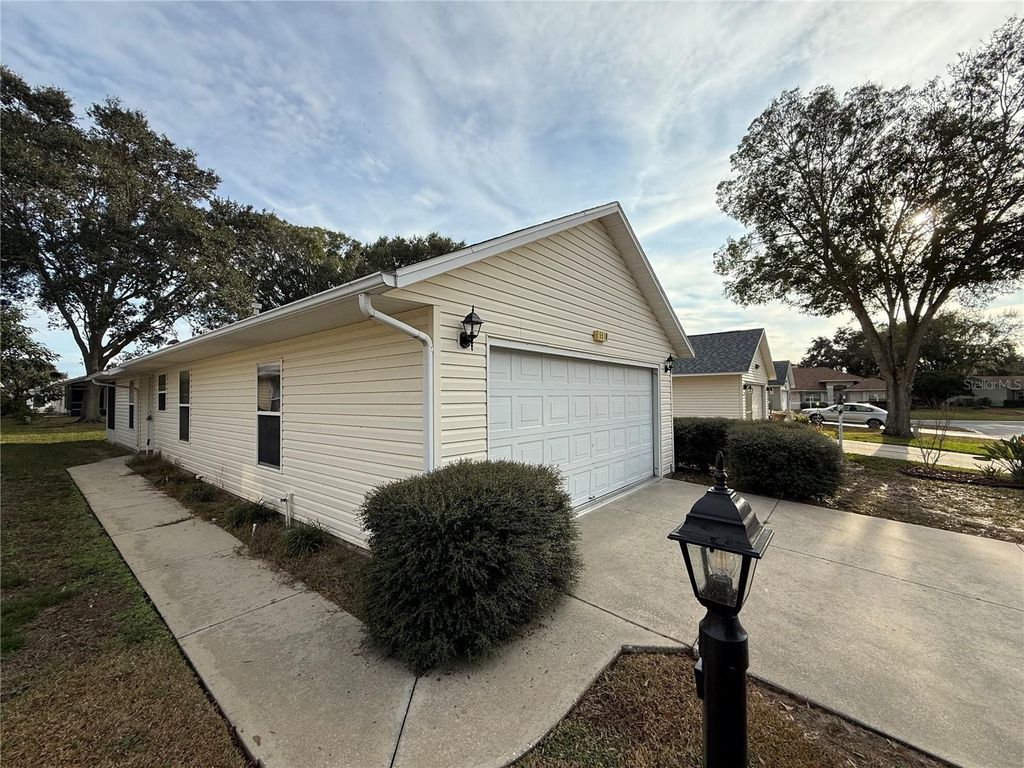 Photo of 5510 Shriver Street, Leesburg, FL 34748 (MLS # G5106824)