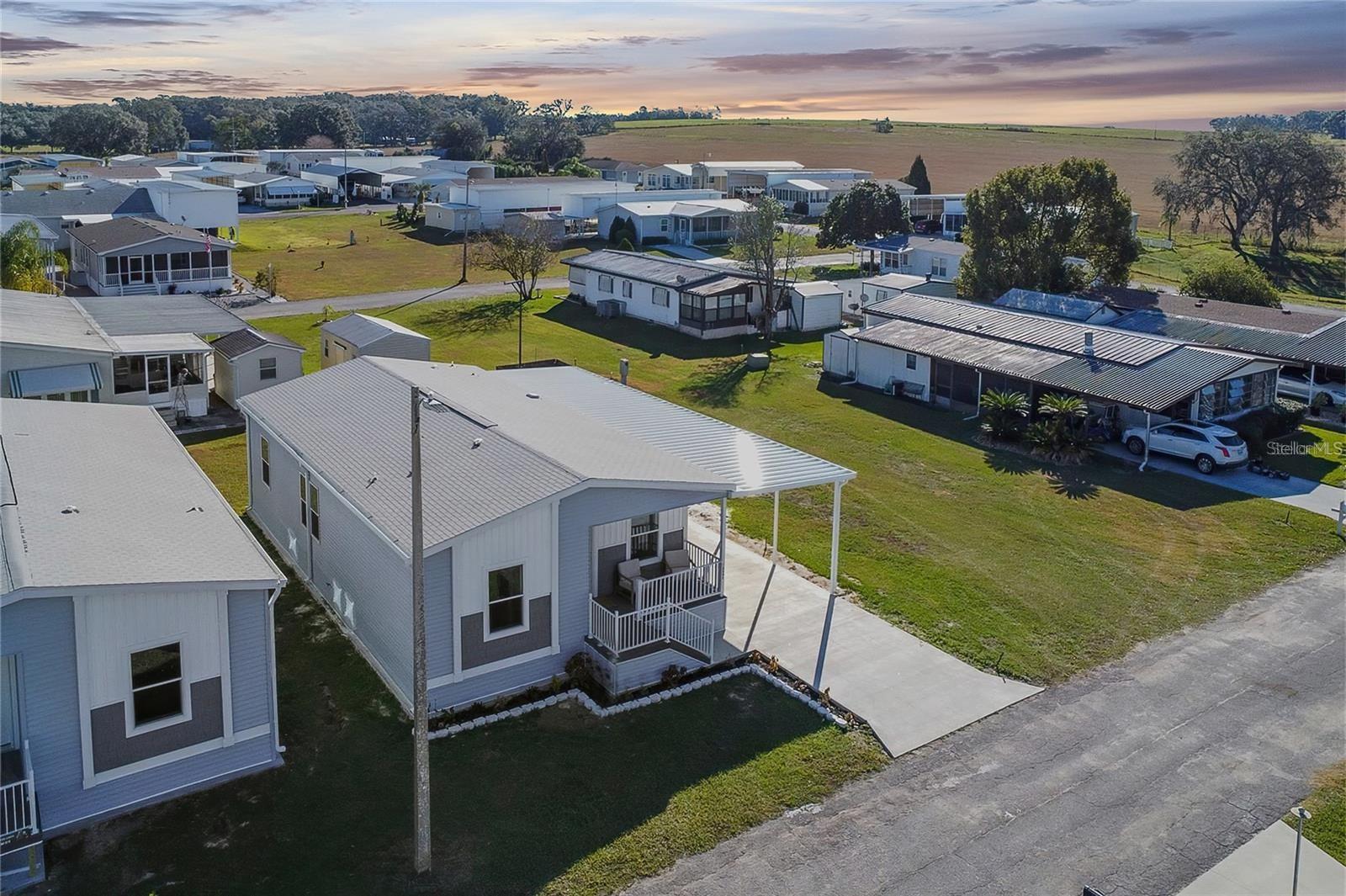 HAMPTON COURT UNREC - Residential