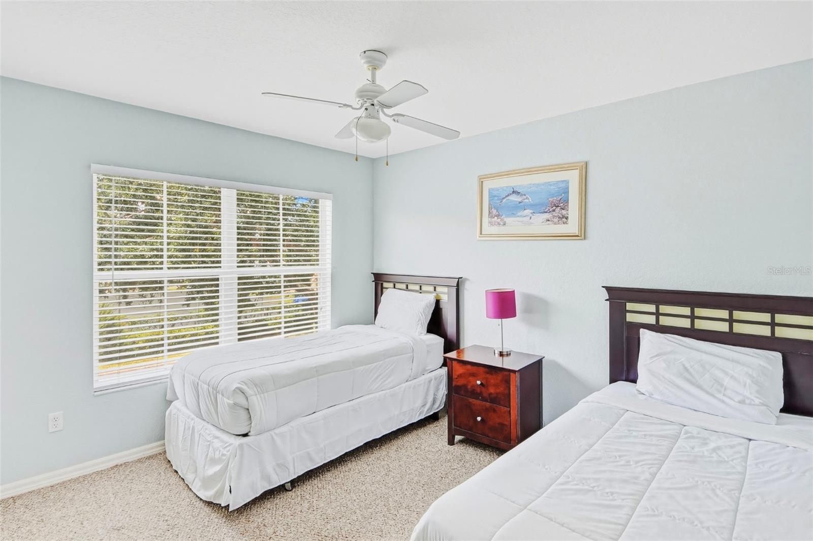 VILLAS AT SEVEN DWARFS LANE CONDO - Residential