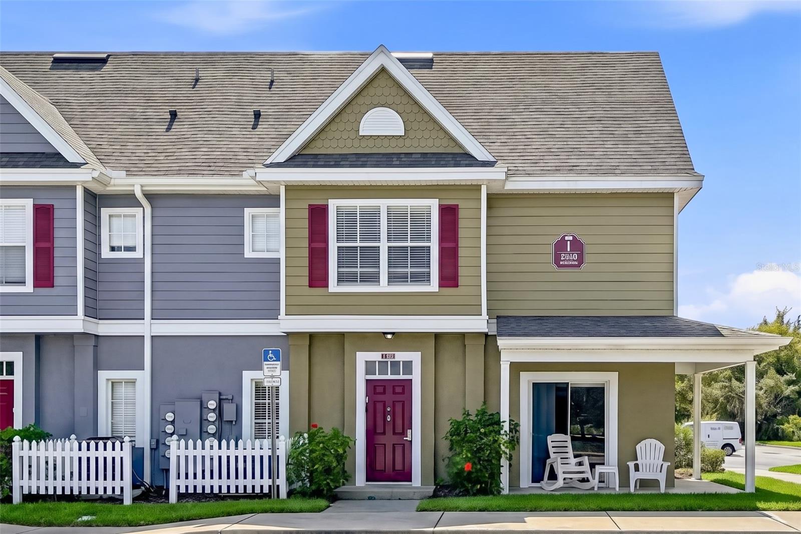 VILLAS AT SEVEN DWARFS LANE CONDO - Residential