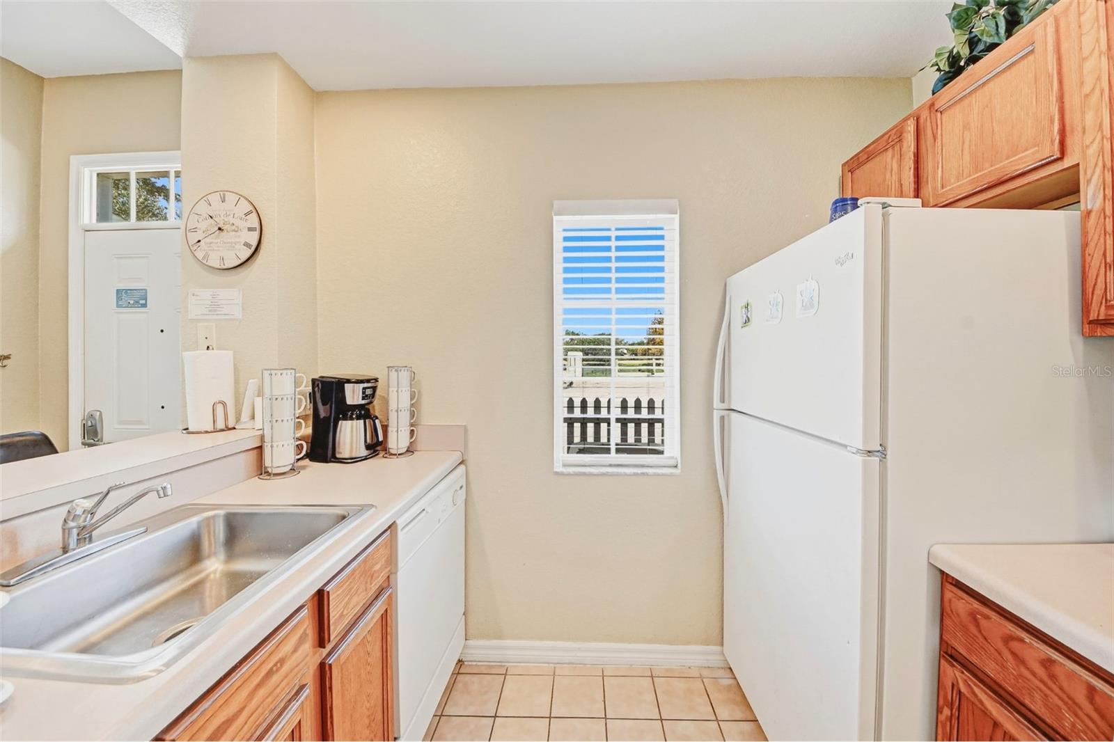 VILLAS AT SEVEN DWARFS LANE CONDO - Residential