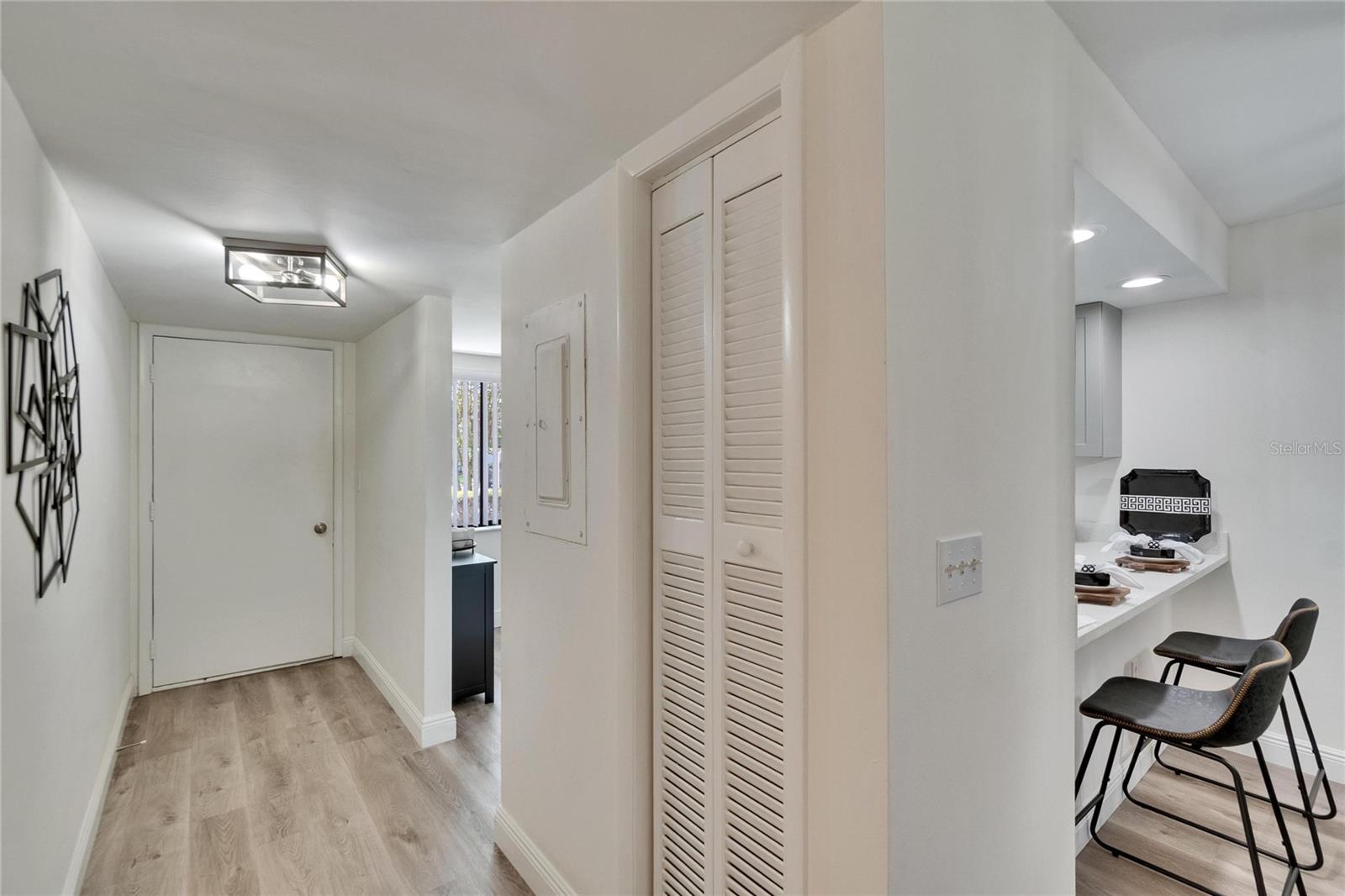 313 MARTHA LANE 4