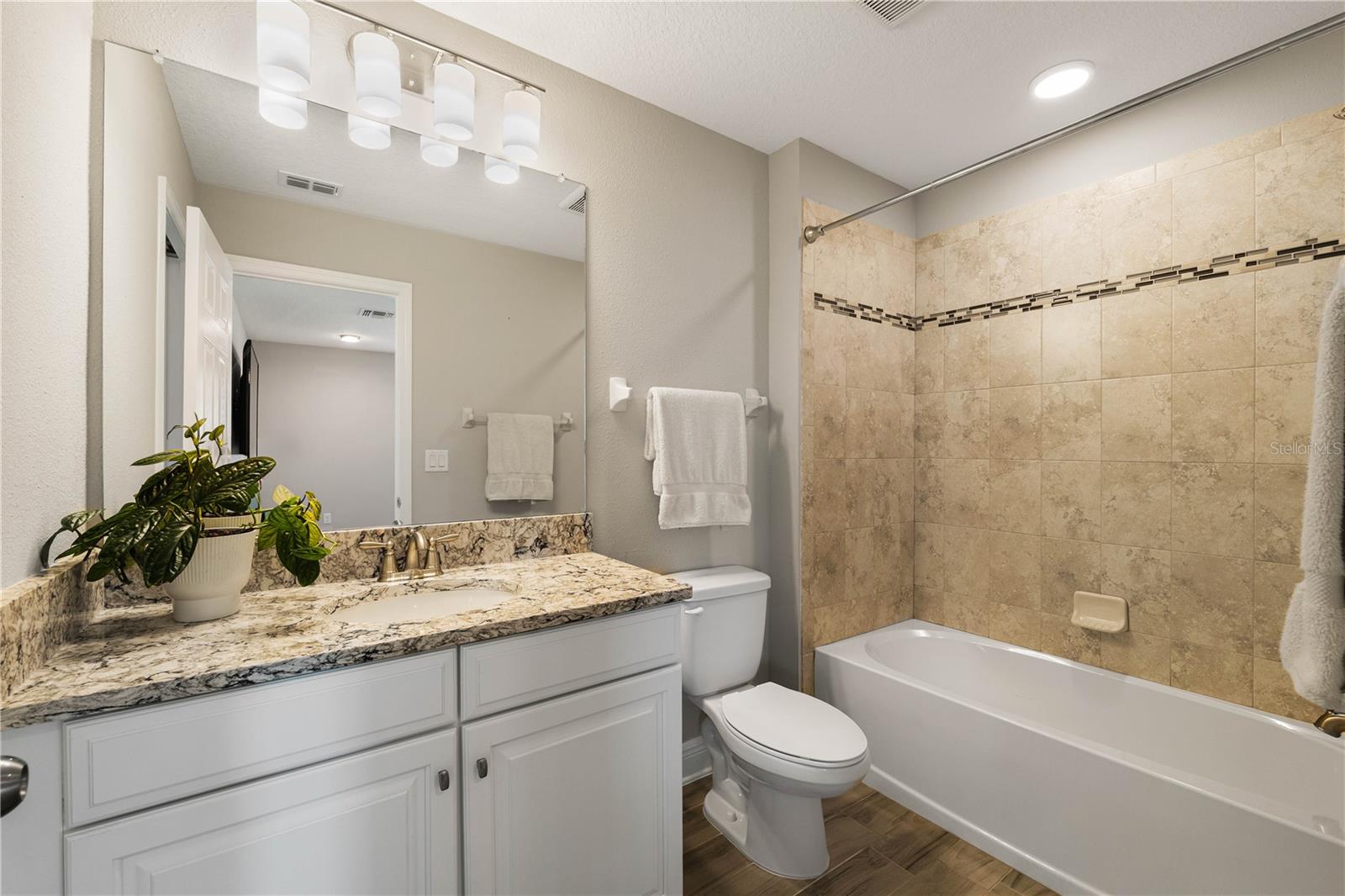 BERRY BAY SUB - Residential