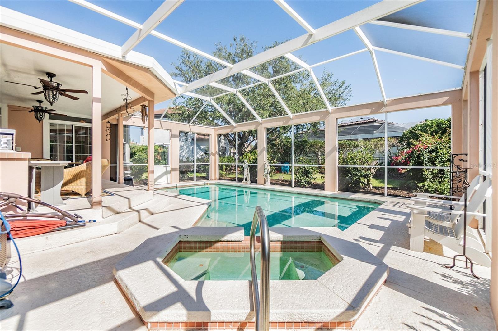 ANDALUCIA SUB - Residential