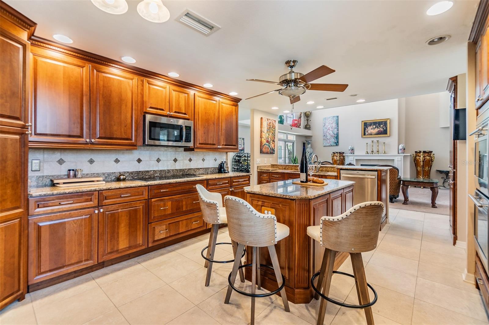 ANDALUCIA SUB - Residential