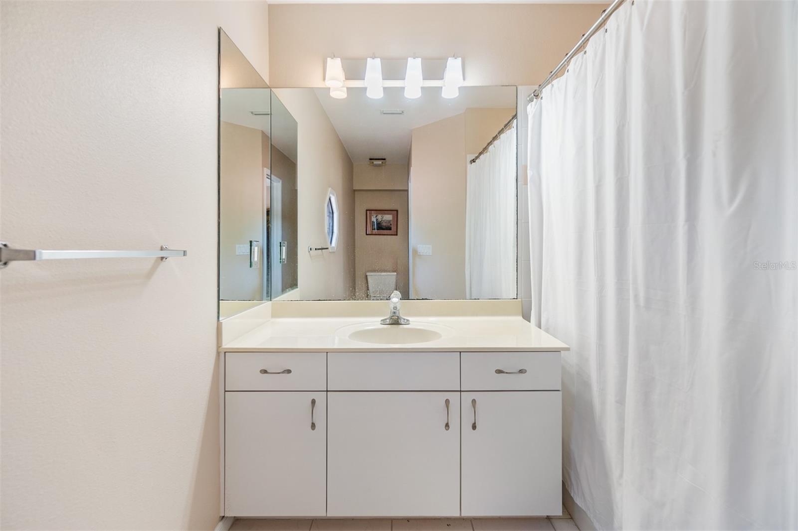 ANDALUCIA SUB - Residential