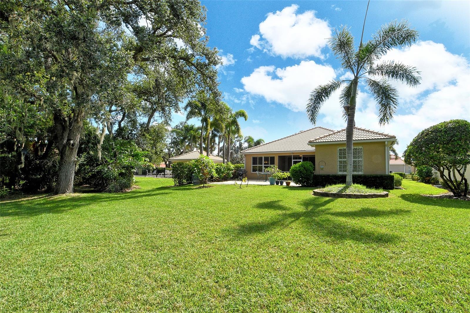 WILLOWBROOK - Residential