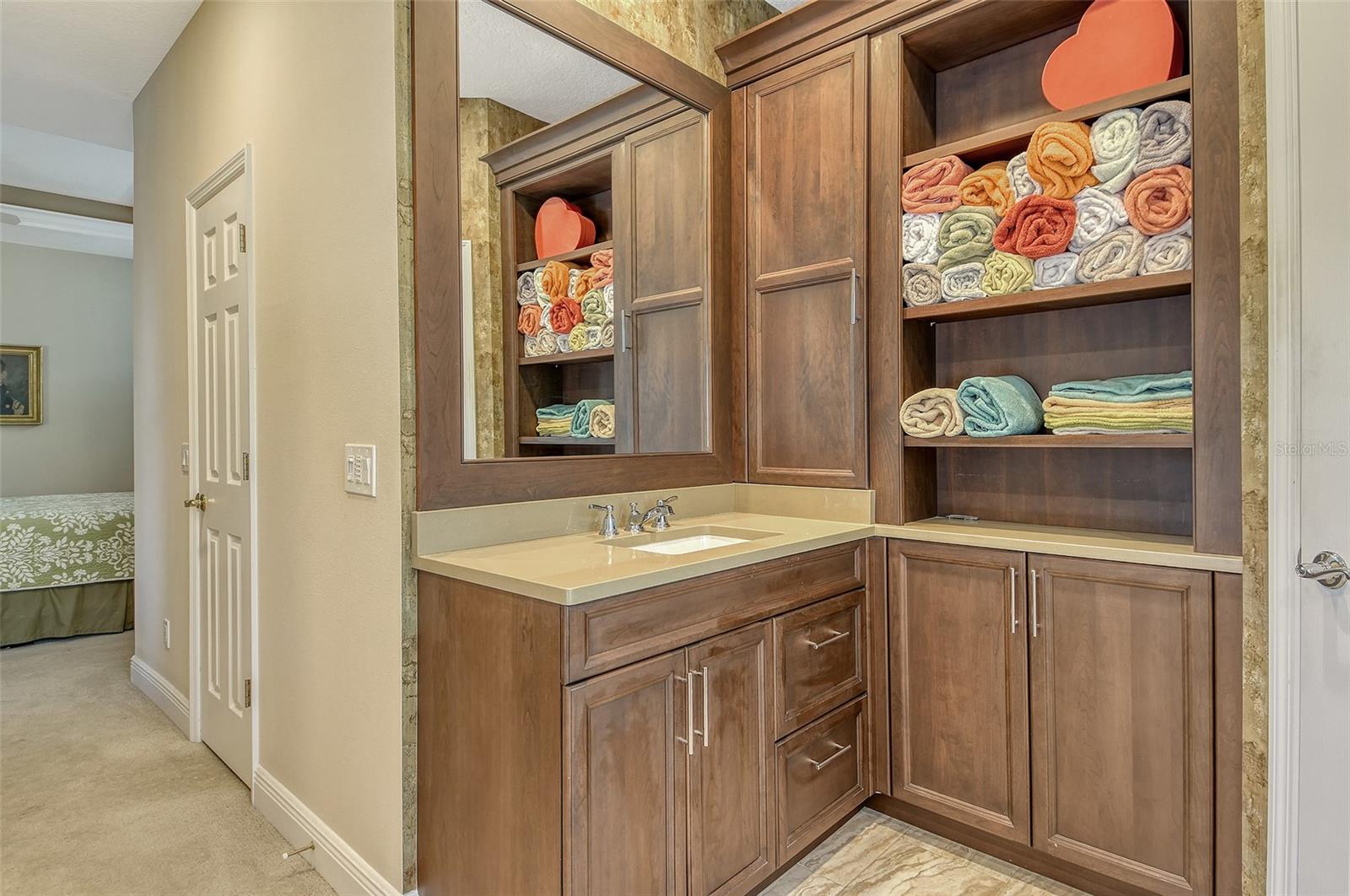 WILLOWBROOK - Residential