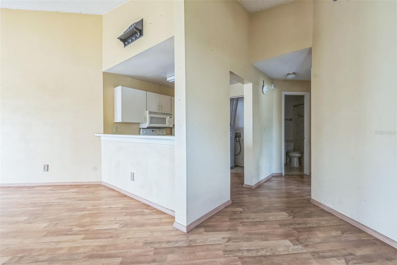 DOCKSIDE CONDO - Residential