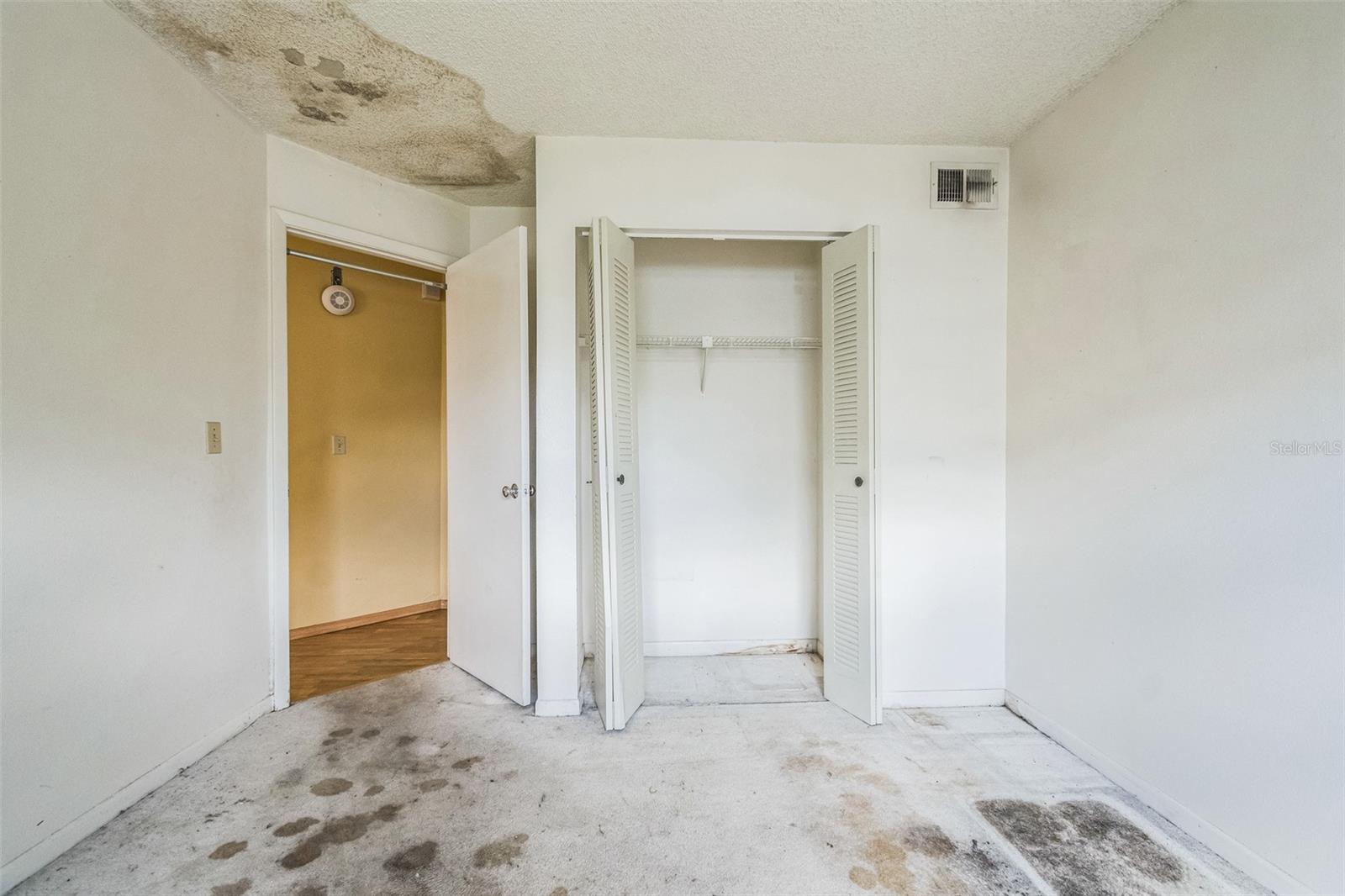 DOCKSIDE CONDO - Residential