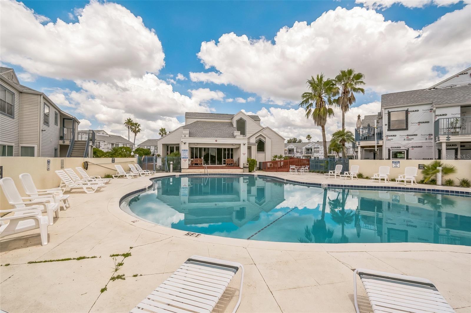 DOCKSIDE CONDO - Residential