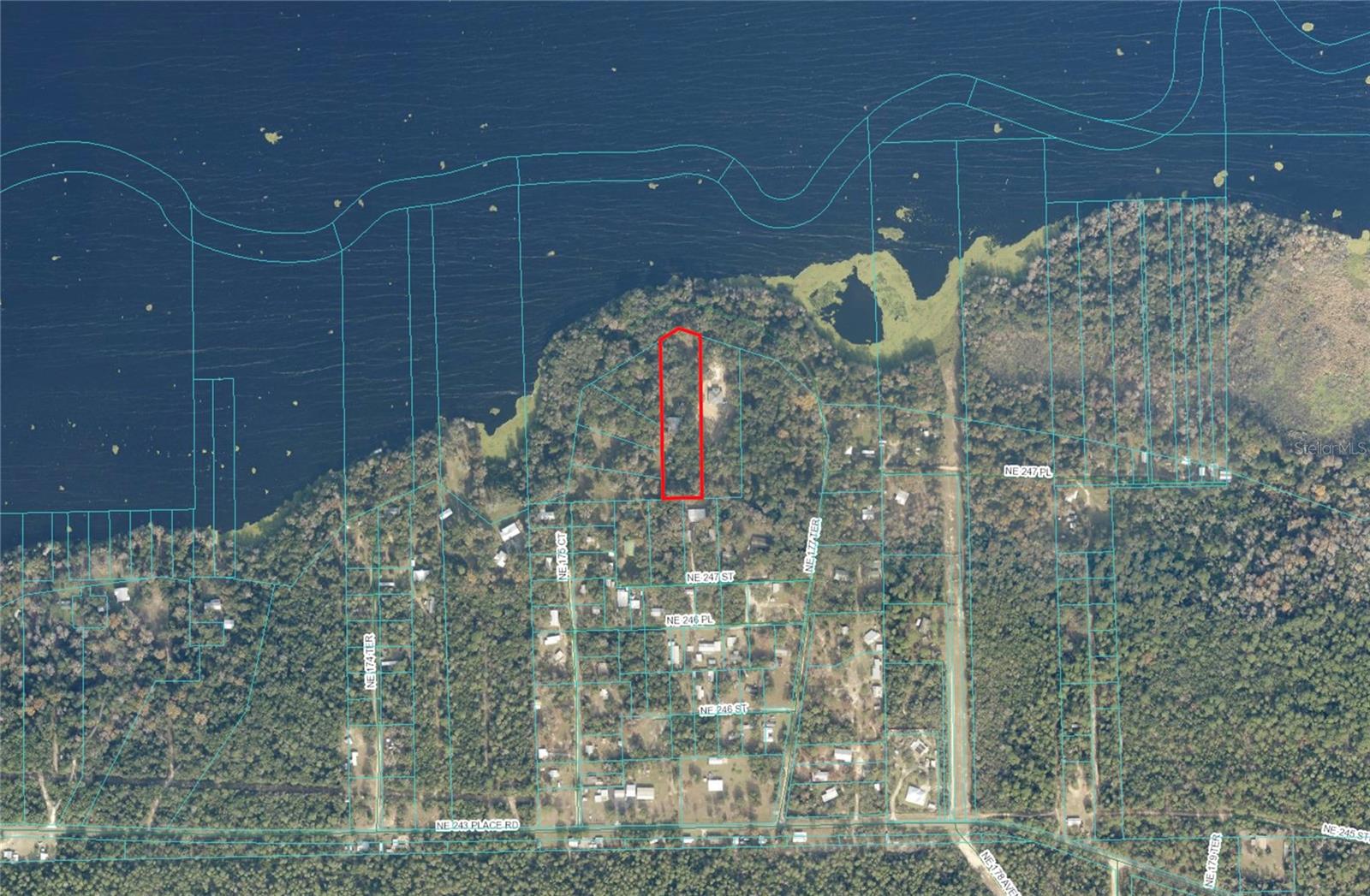OLD CEDAR LANDING ESTATE - Residential