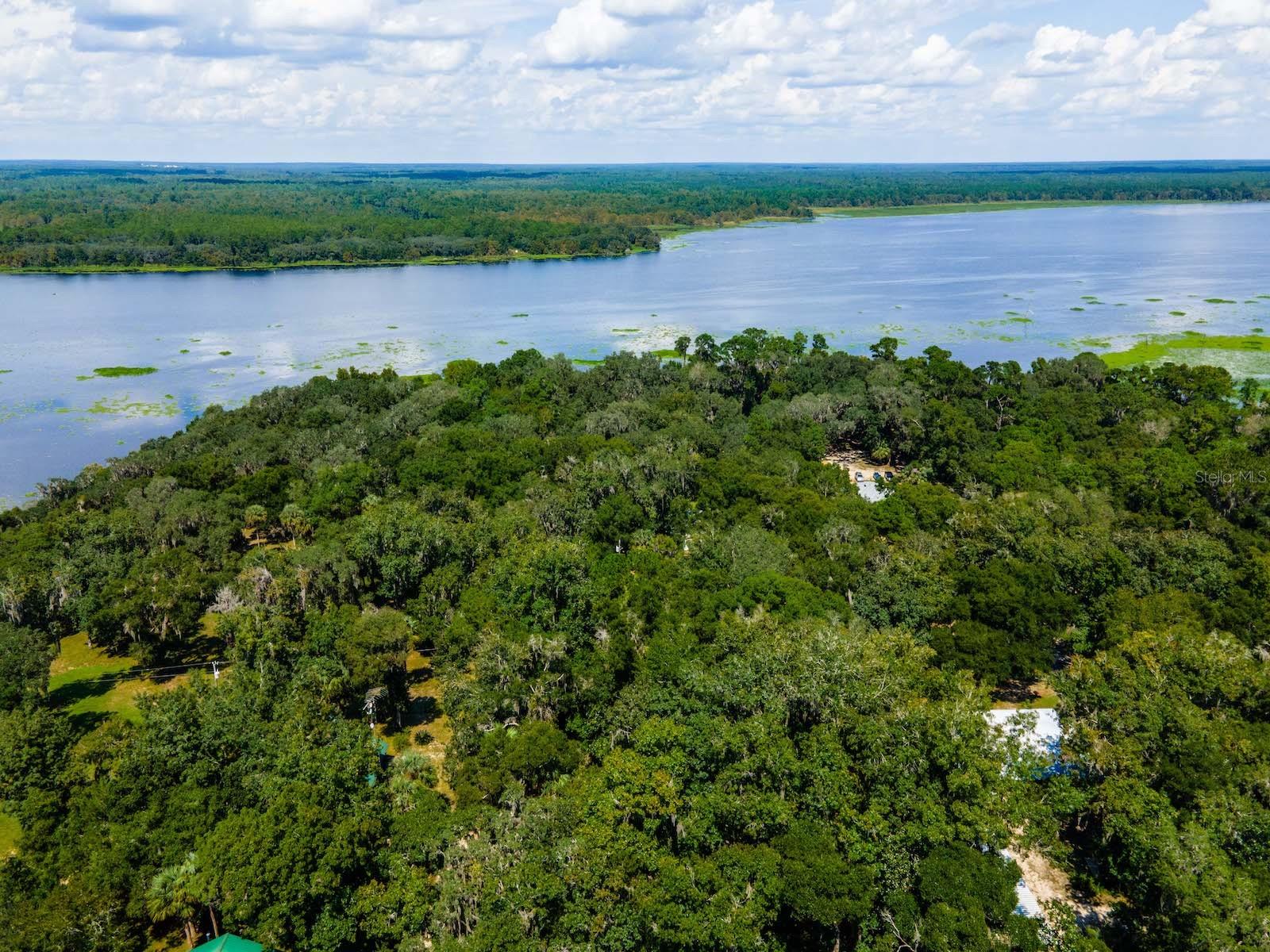 OLD CEDAR LANDING ESTATE - Residential
