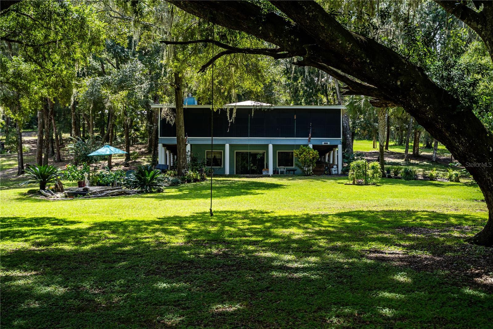 OLD CEDAR LANDING ESTATE - Residential