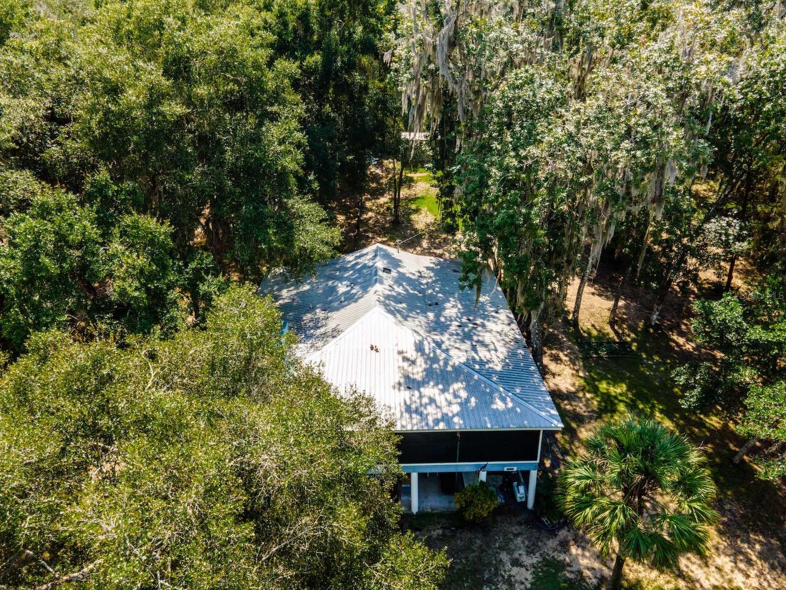 OLD CEDAR LANDING ESTATE - Residential