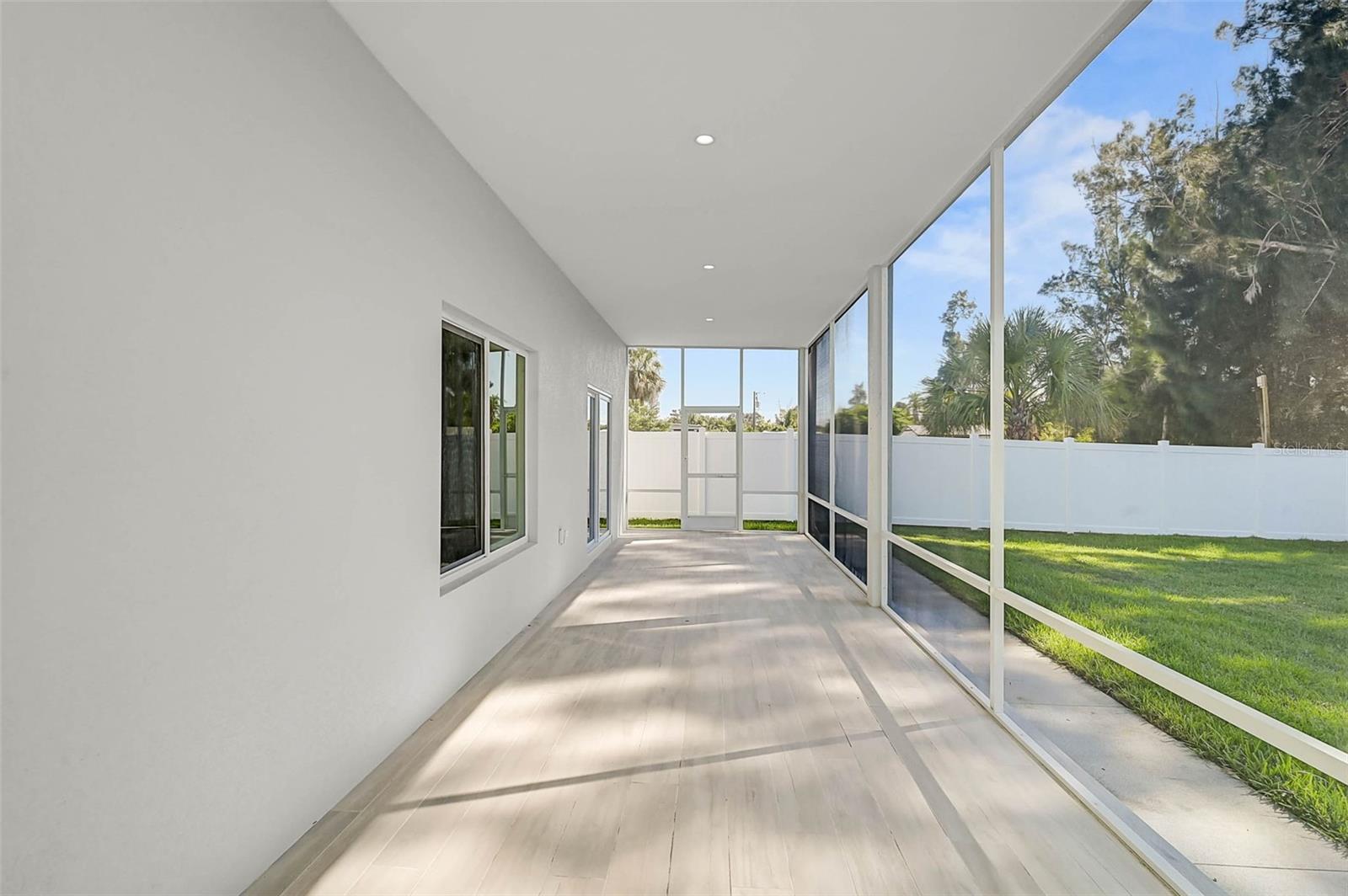 WARM MINERAL SPGS - Residential