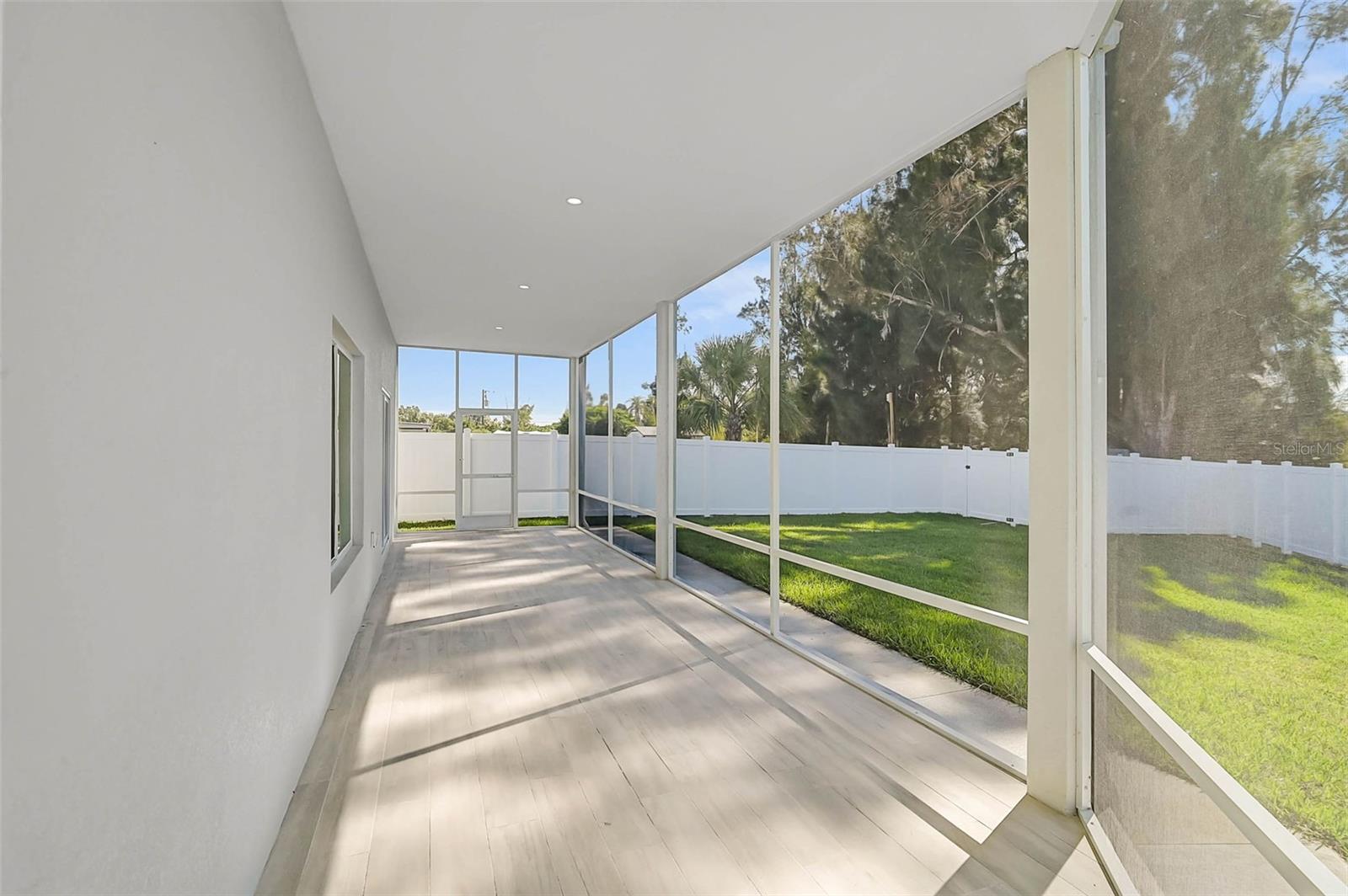 WARM MINERAL SPGS - Residential