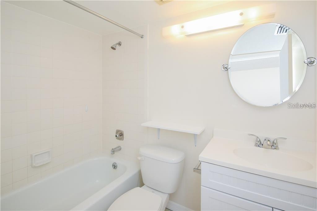 FARMINGTON VISTAS - Residential Lease