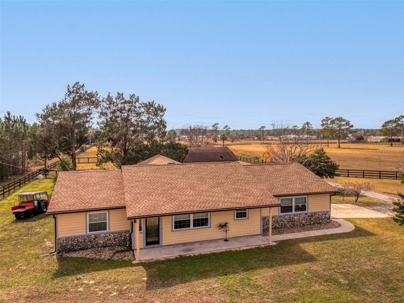 REVEILLE FARMS UNREC - Residential