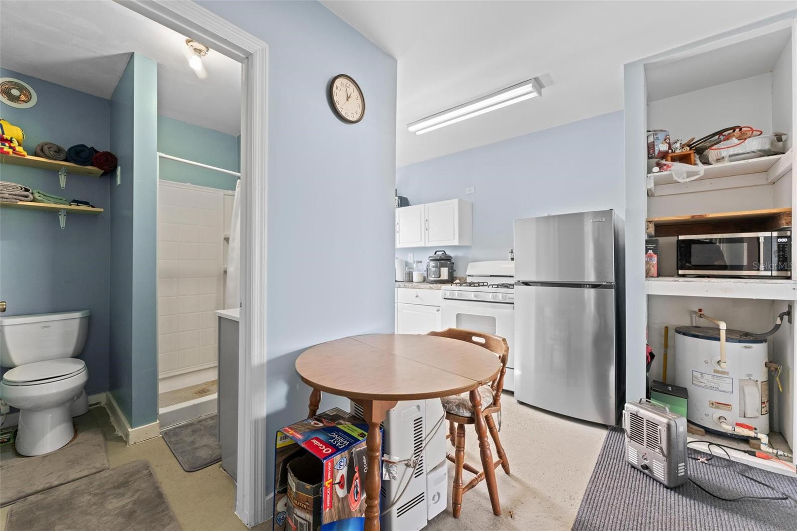 REVEILLE FARMS UNREC - Residential