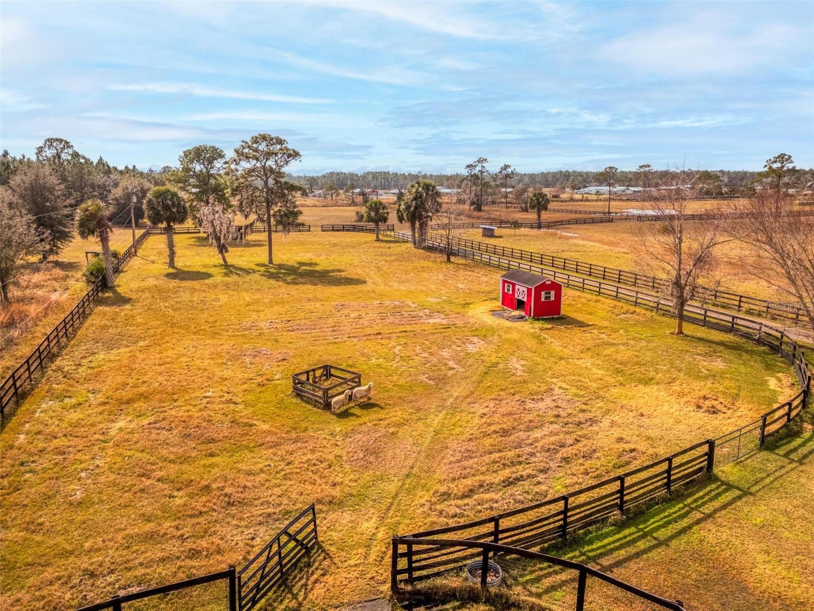 REVEILLE FARMS UNREC - Residential