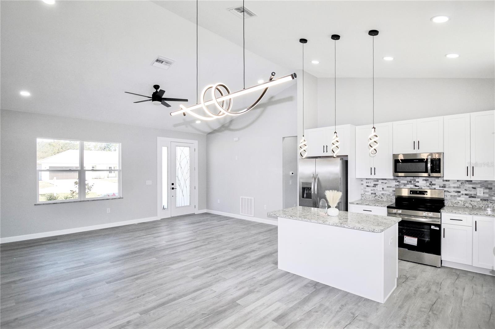 SUN N LAKE - Residential