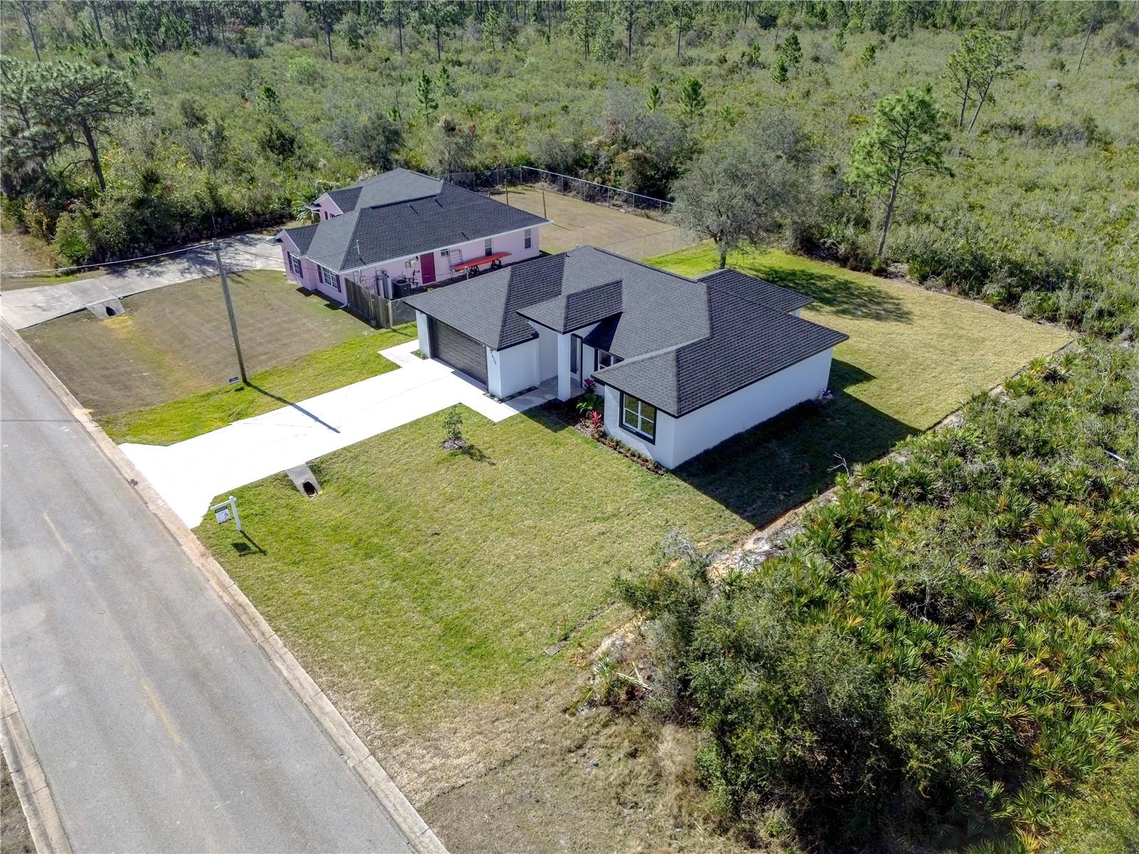 SUN N LAKE - Residential