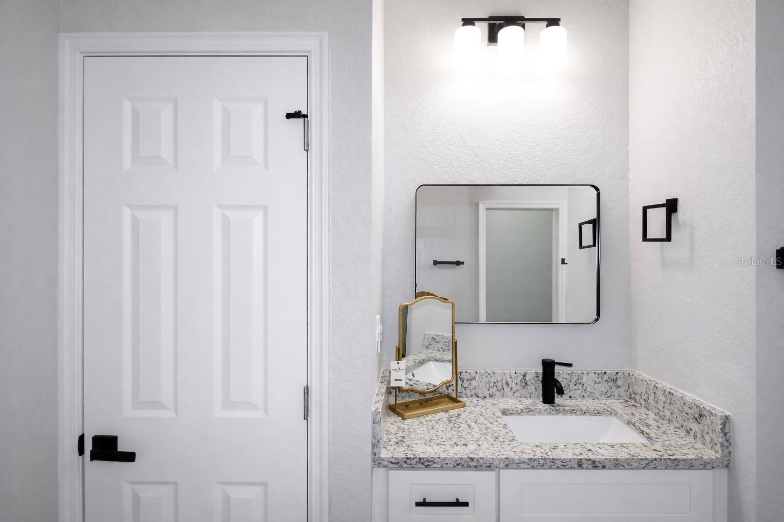 SUN N LAKE - Residential