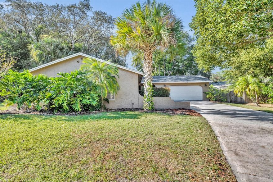 Welcome to the heart of the highly sought-after Wekiva Springs area! This delightful 3-bedroom, 2-bathroom home sits on an oversized lot in a peaceful cul-de-sac within the Wekiva Hunt Club Community—a perfect blend of charm, convenience, and comfort.
Ideally located close to Wekiva Elementary School and just moments from the Wekiva Golf Club, this home also offers quick access to a variety of shopping and dining options. The Hunt Club Community is known for its serene setting and welcoming atmosphere.
Step inside to find a bright, inviting dining and kitchen area. The functional galley-style kitchen features a picturesque window above the sink that overlooks the expansive backyard. Sliding doors in the dining area make indoor–outdoor living easy, opening directly to the large yard—ideal for relaxing or entertaining.
The spacious living room offers incredible flexibility to fit your lifestyle—use it as a combined living and formal dining area, create a home office, or set up a play space for little ones. The possibilities are endless.
All three bedrooms are generously sized, and the primary suite includes an en-suite bathroom with a large walk-in shower. The home features luxury vinyl flooring throughout, providing a clean, cohesive, and modern feel in every room.
Enjoy the natural beauty and recreation that comes with living near Wekiva Springs State Park, perfect for outdoor enthusiasts and weekend adventurers. Commuting is a breeze with convenient access to Hunt Club Boulevard, Wekiva Springs Road, SR 436, and SR 434, as well as numerous nearby shops and restaurants.
Additional updates include:
Roof (2022)
Replumbed (2021)
Come experience the comfort, convenience, and charm of this Wekiva Hunt Club gem!