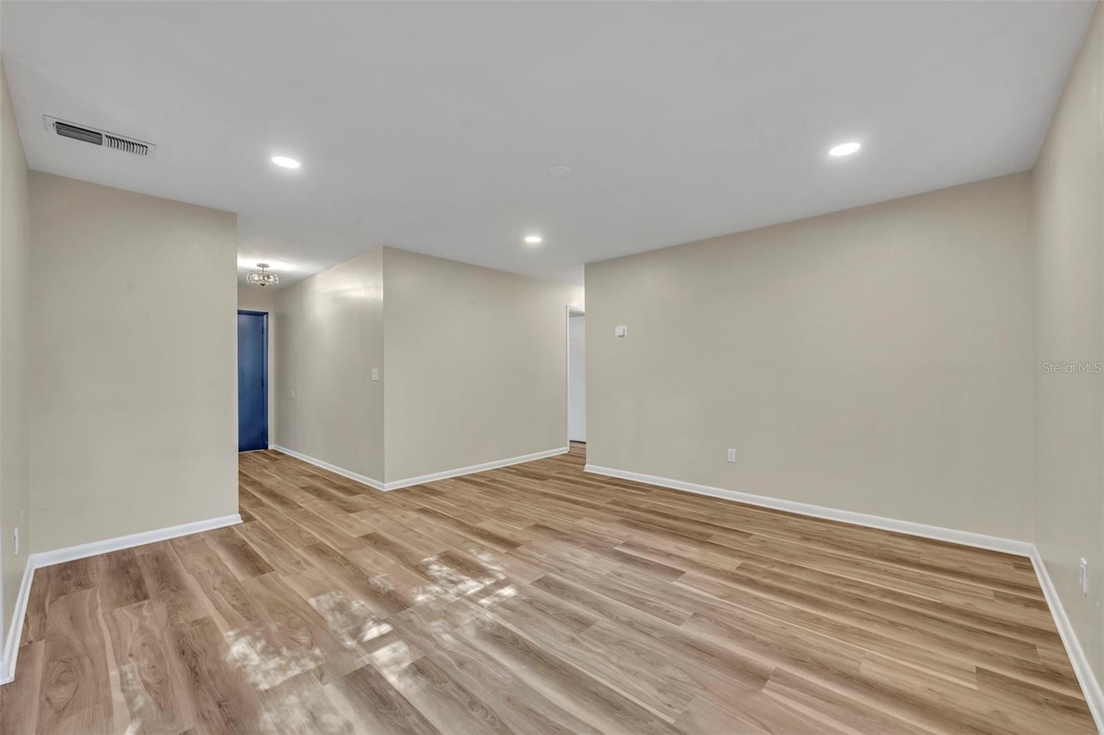 WEKIVA HUNT CLUB - Residential Lease