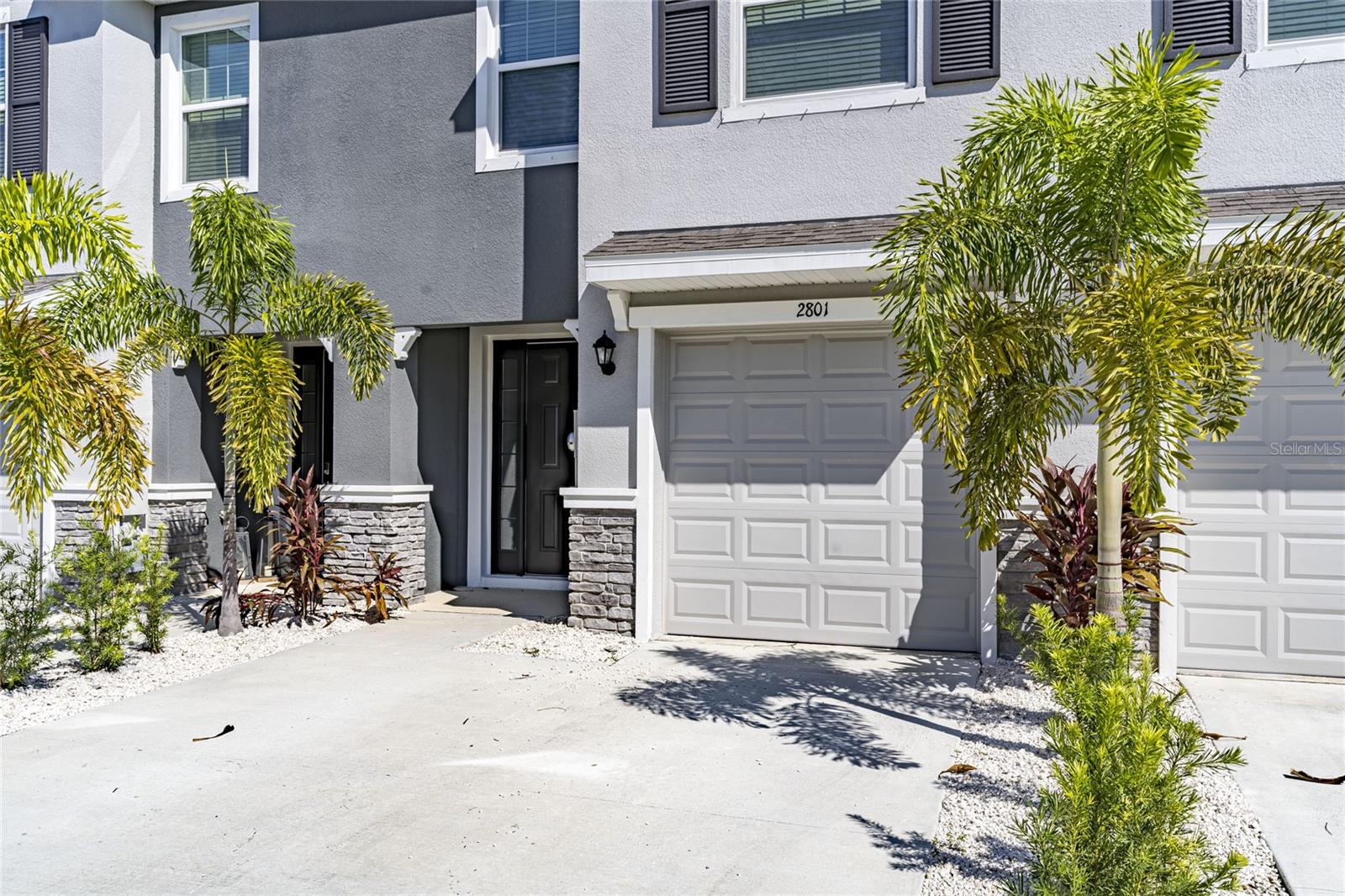 2801 MIDNIGHT PEARL DRIVE