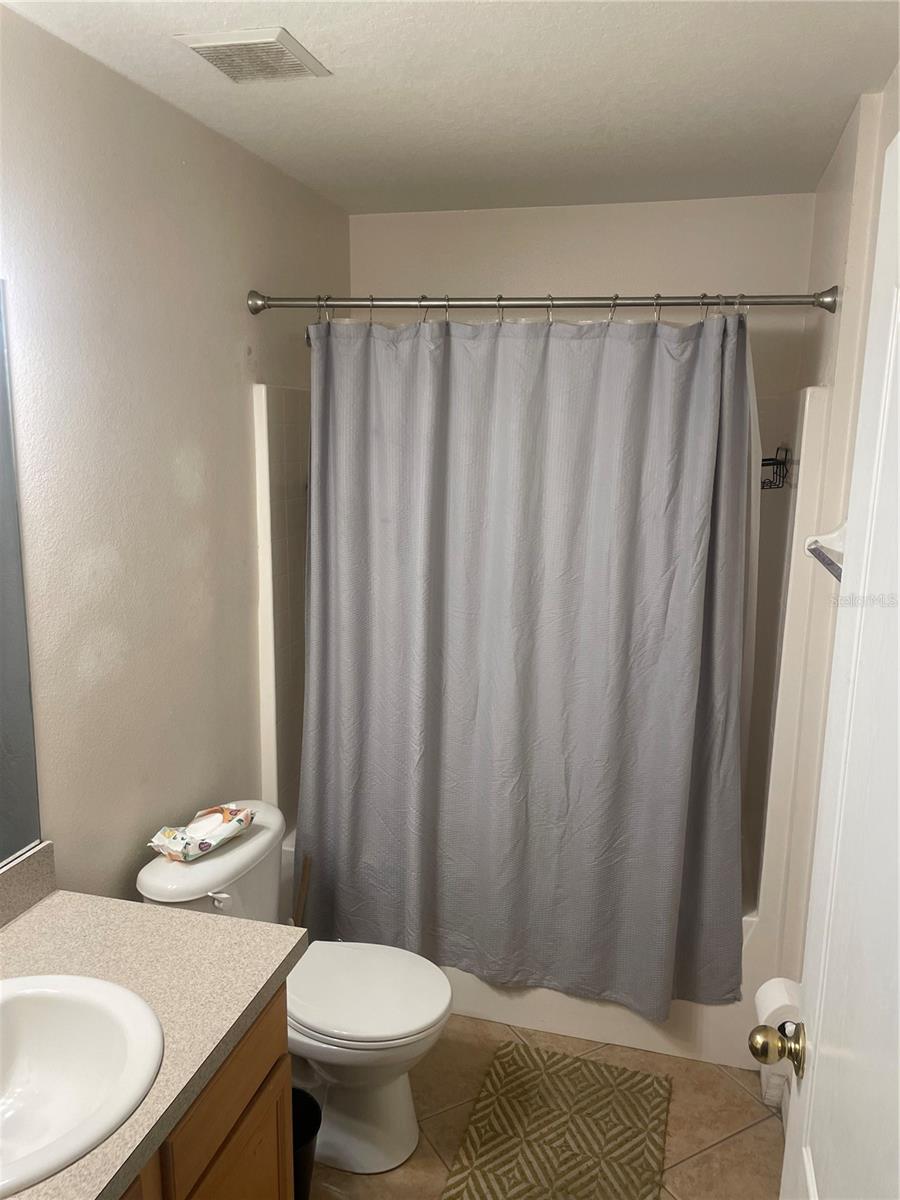 538 LAKEVIEW COURT