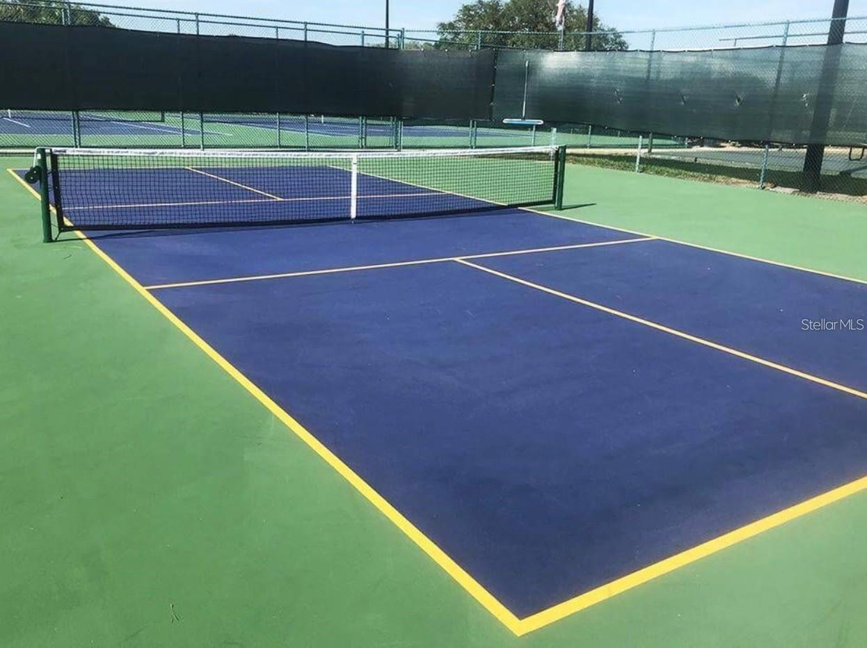 SOUTHPOINTE CONDO - Residential