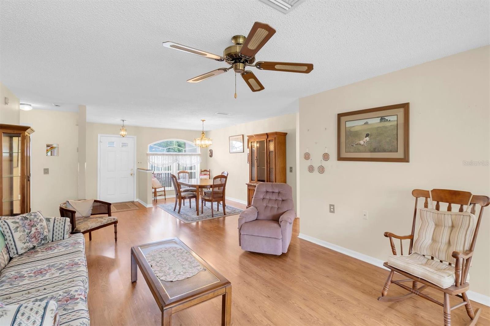 CAMBRIDGE COMMONS CONDO PH 01 - Residential