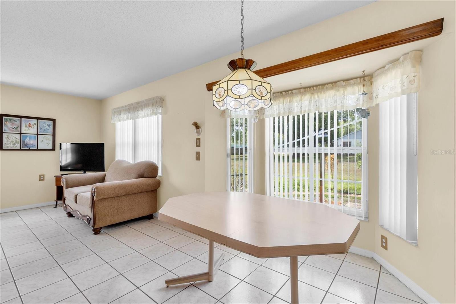 CAMBRIDGE COMMONS CONDO PH 01 - Residential