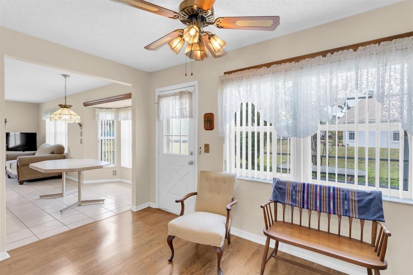 CAMBRIDGE COMMONS CONDO PH 01 - Residential