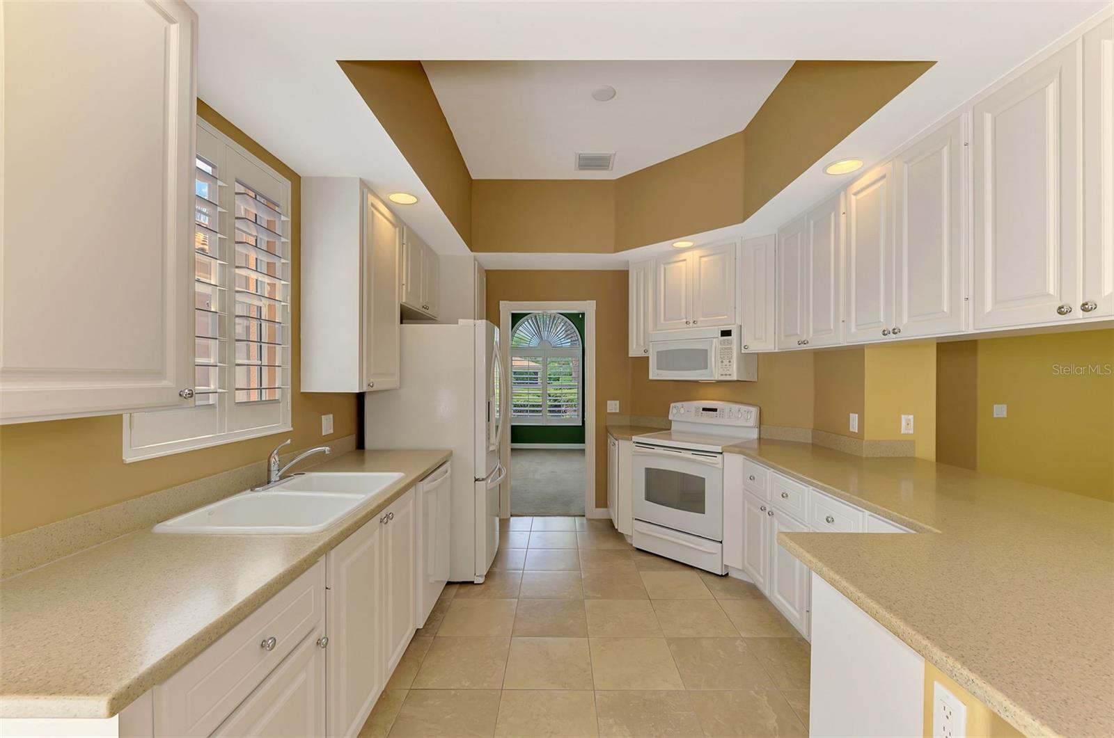 ISLES OF SARASOTA - Residential