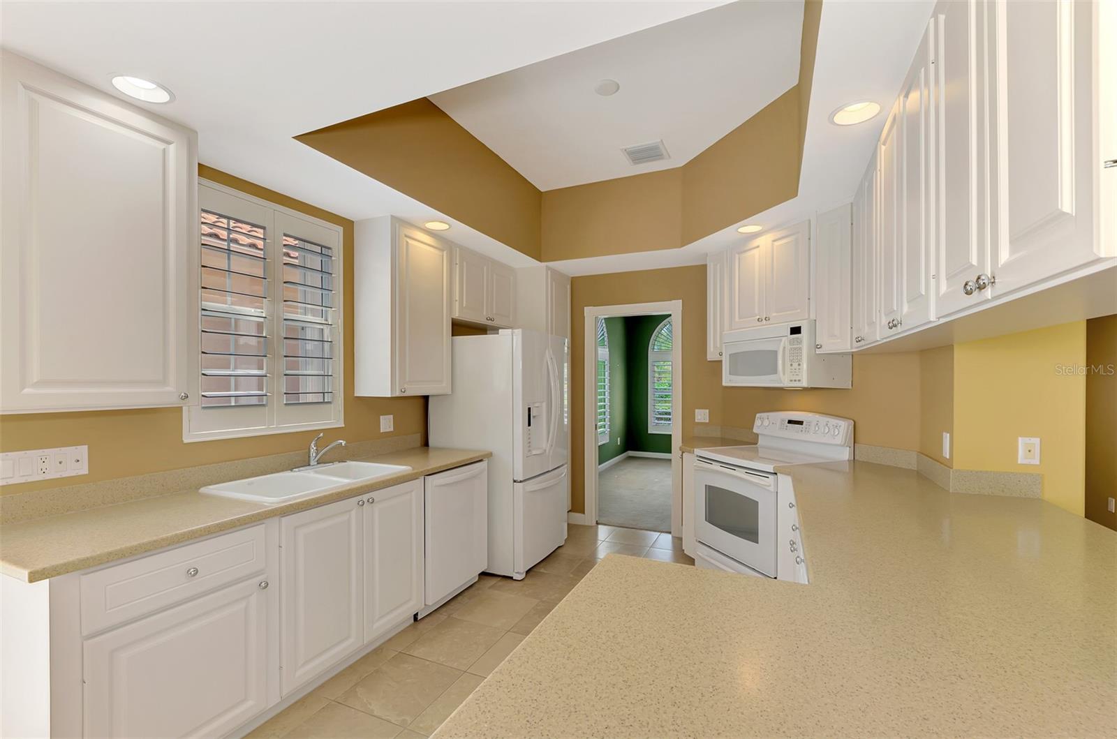 ISLES OF SARASOTA - Residential