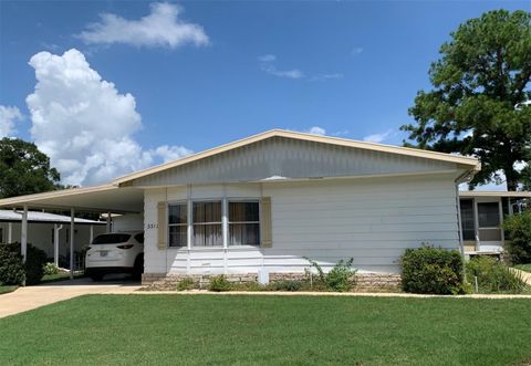 A home in ZELLWOOD