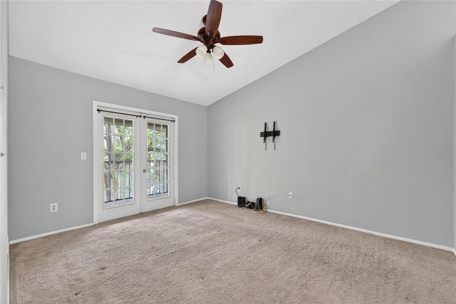 RAINTREE VILLAGE CONDO N - Residential Lease