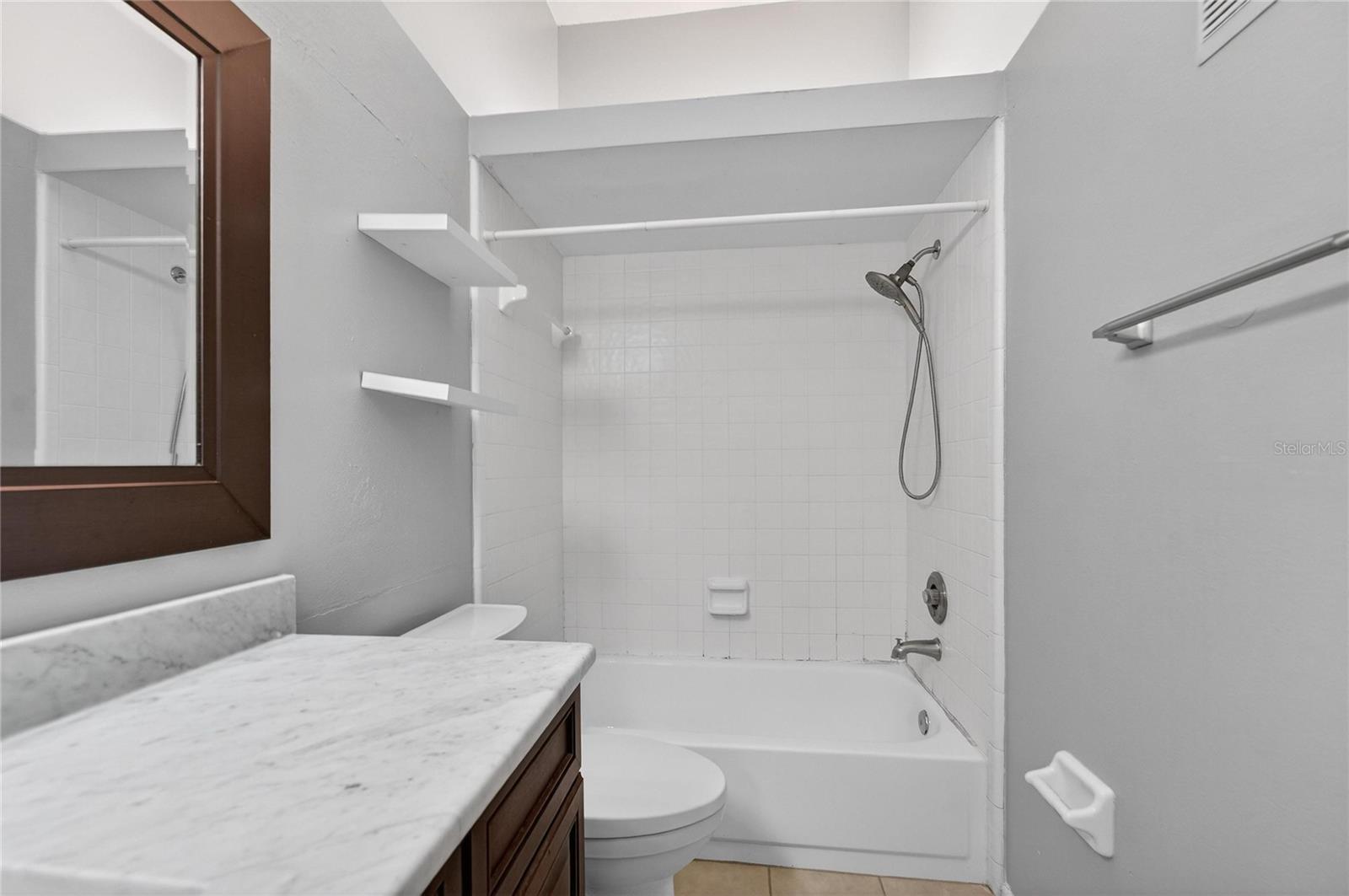 RAINTREE VILLAGE CONDO N - Residential Lease