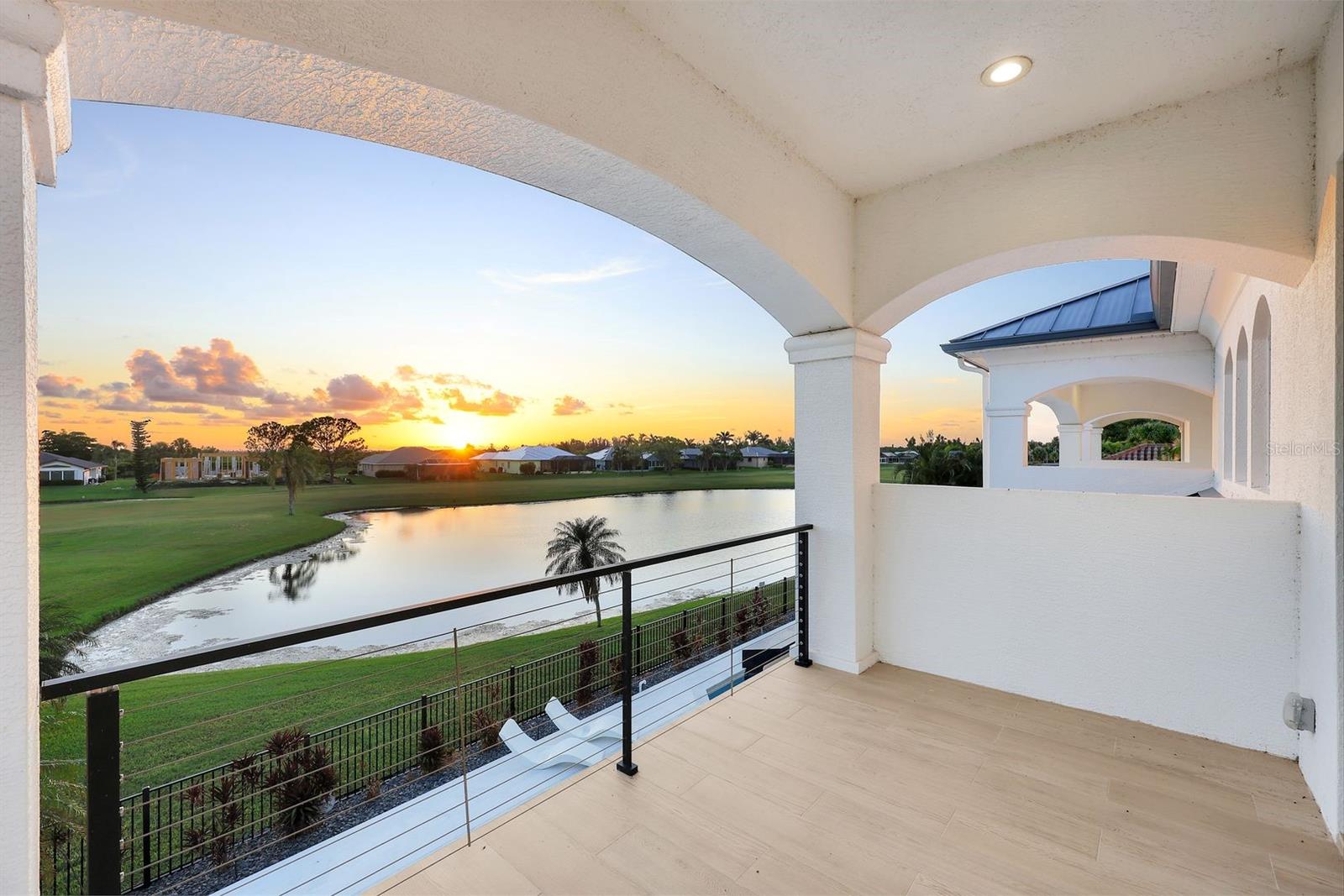 CAPE ROYAL GOLF CLUB - Residential
