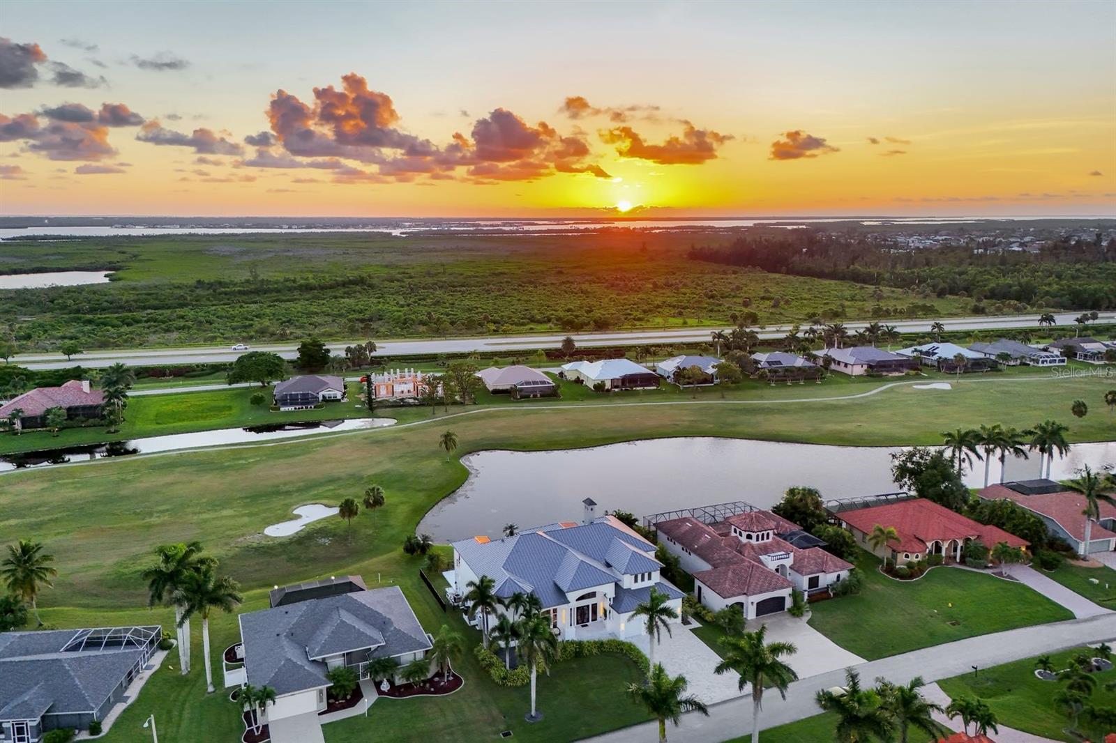 CAPE ROYAL GOLF CLUB - Residential